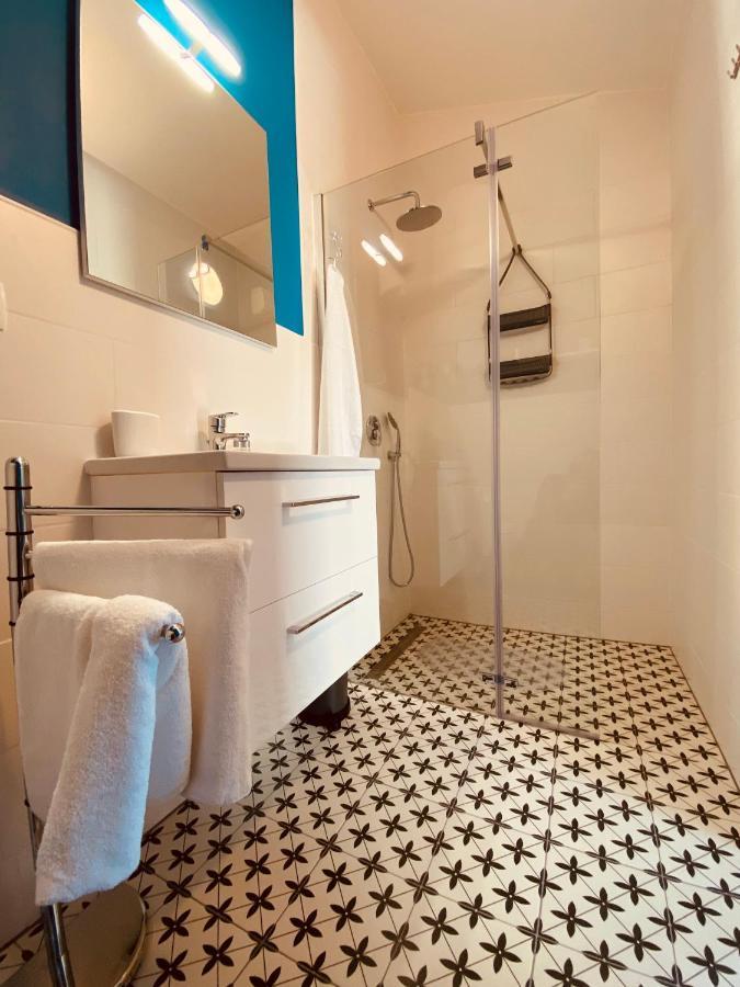 Boutique Rooms Mare Fabulas ロヴィニ エクステリア 写真